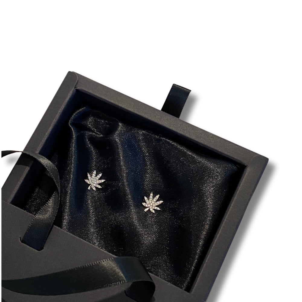SILVER CANNABIS LEAF EARRING