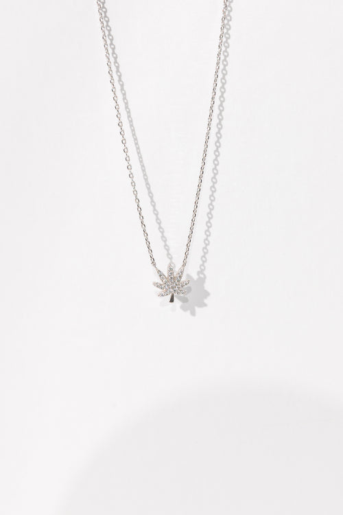 SILVER CANNABIS LEAF NECKLACE