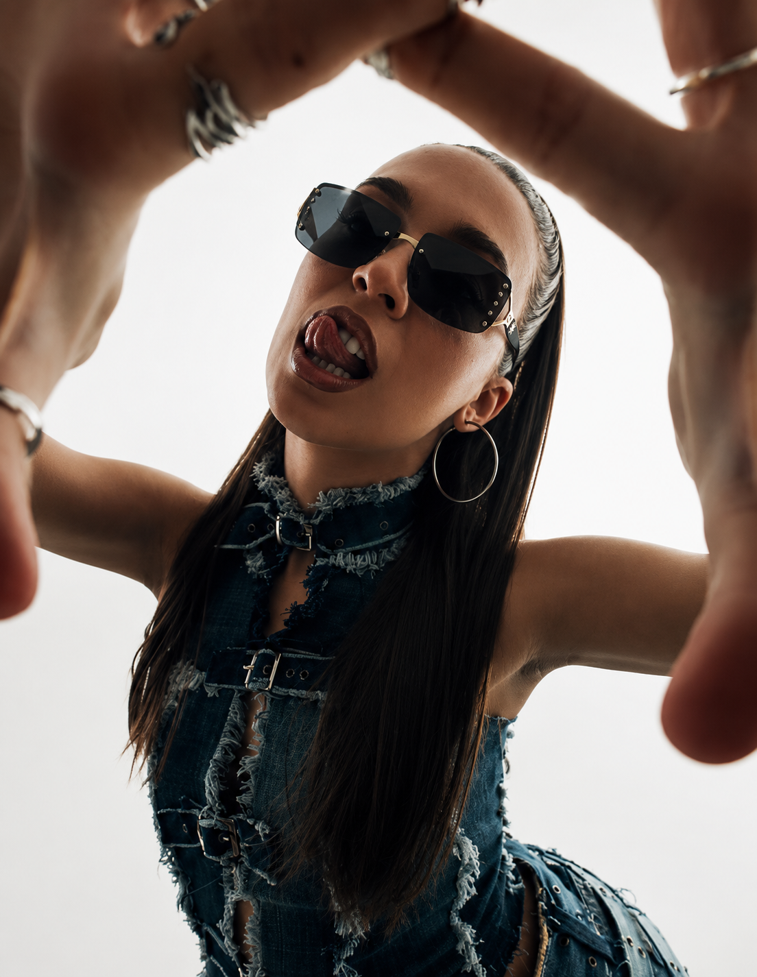 Dazed in Crystals Black: Greenhouse Vision Glasses